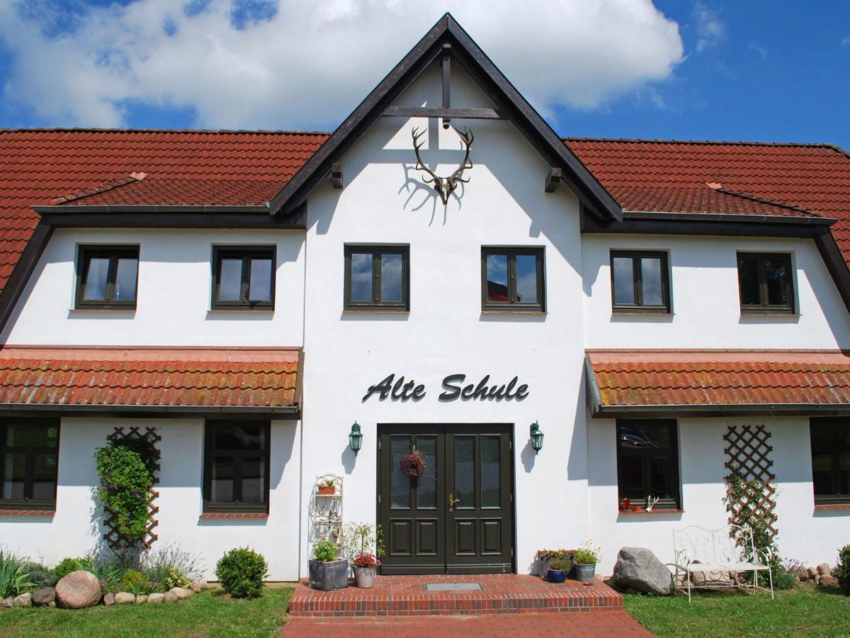 Apartment Gaestehaus Alte Schule-10 By Interhome Dargun 外观 照片